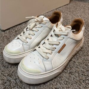 Tory Burch platform tennis shoes